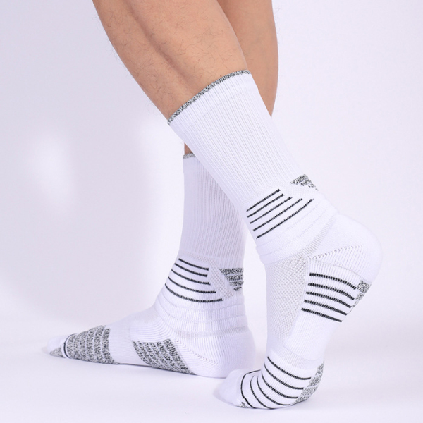 3 Pairs Non-Slip Elite Basketball Socks Test Sample